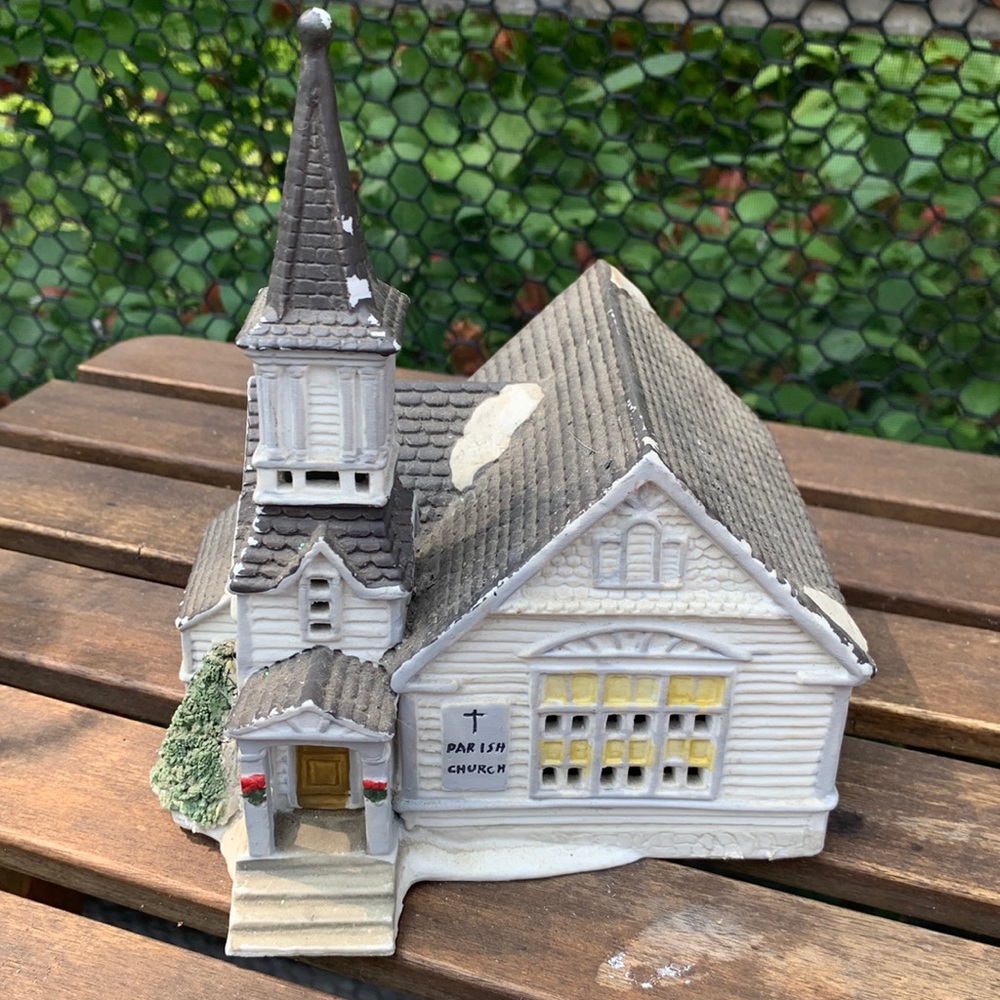 Lemax 1991 Church Parish Village Ceramic